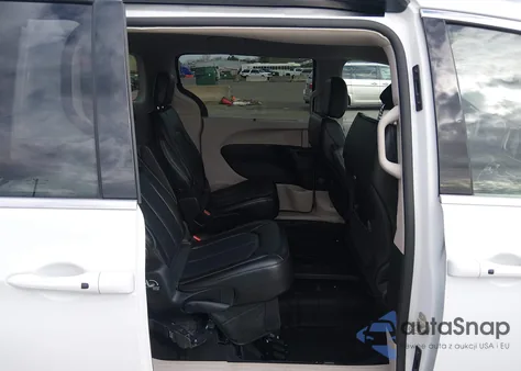 2023 Chrysler Pacifica Touring L из США, поврежденный, VIN 2C4RC1BG9PR621378